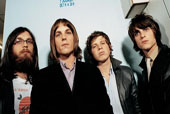 Kings Of Leon agota en Barcelona