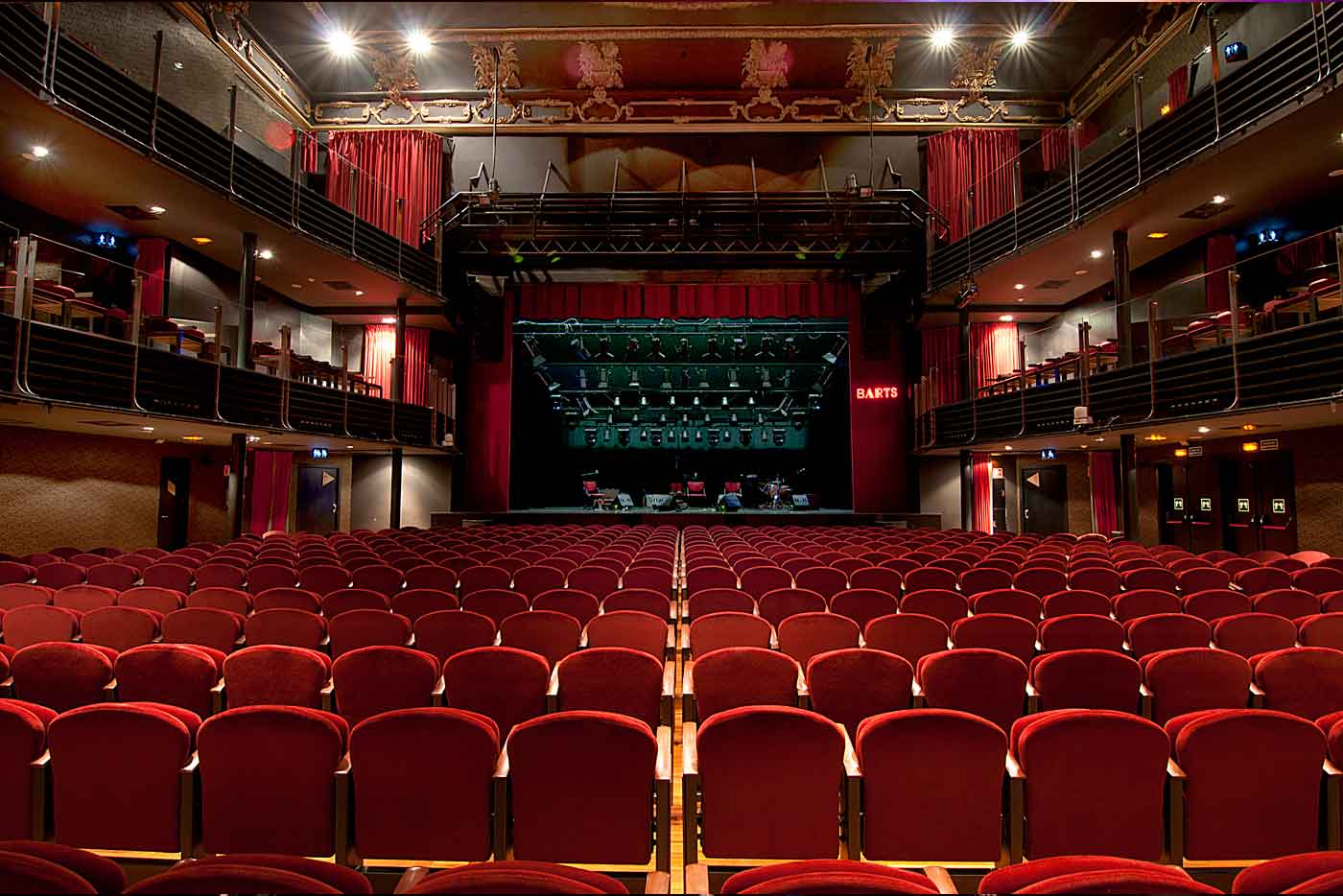 La sala Upload y las cooperativas Quesoni y L'Afluent gestionarán la sala BARTS