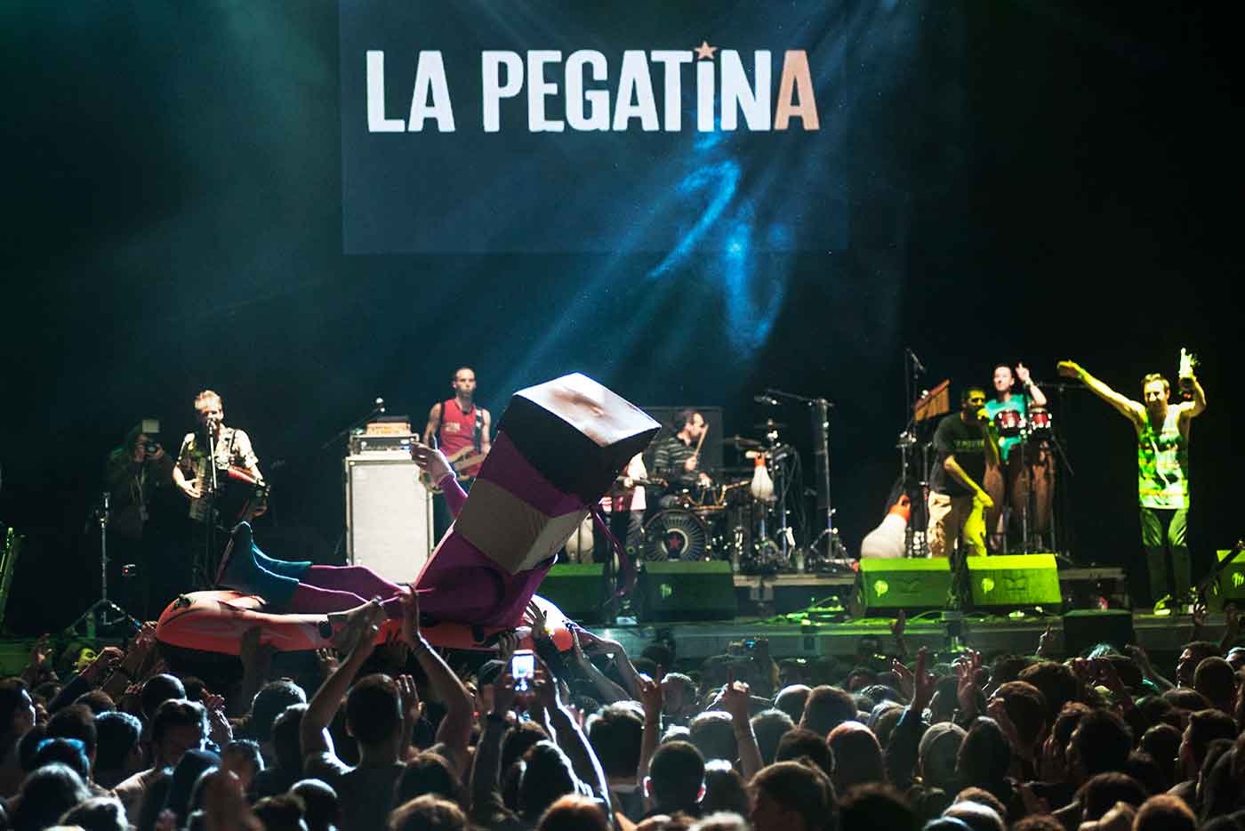 De concierto con La Pegatina
