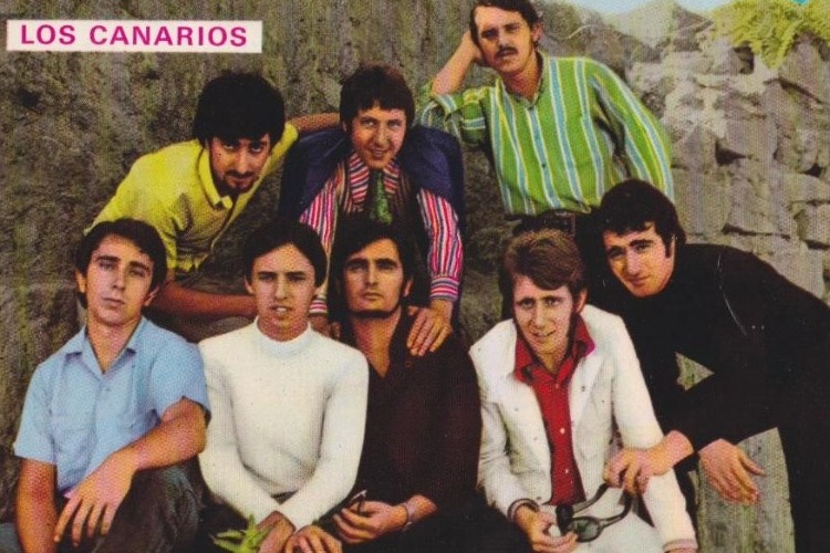 Los Canarios