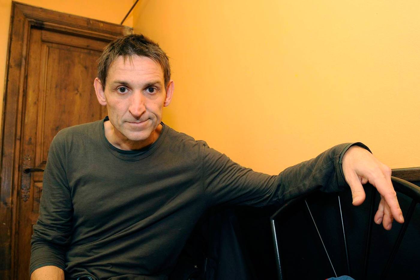 Albert Pla multado con 100€ por decir que “mataría a los de Podemos”