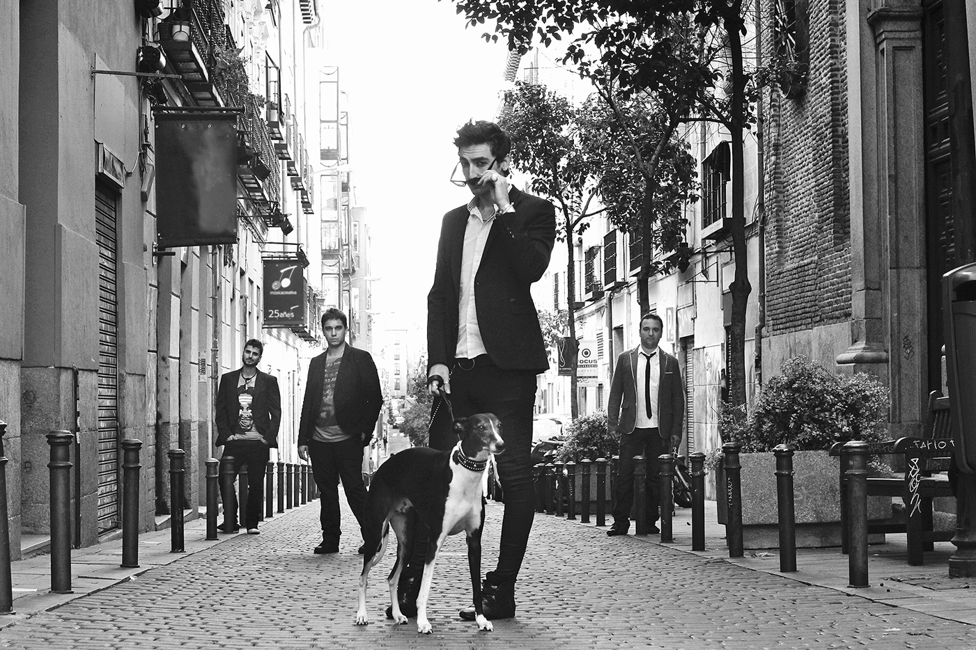 Estreno exclusivo del nuevo clip de Sharon Bates