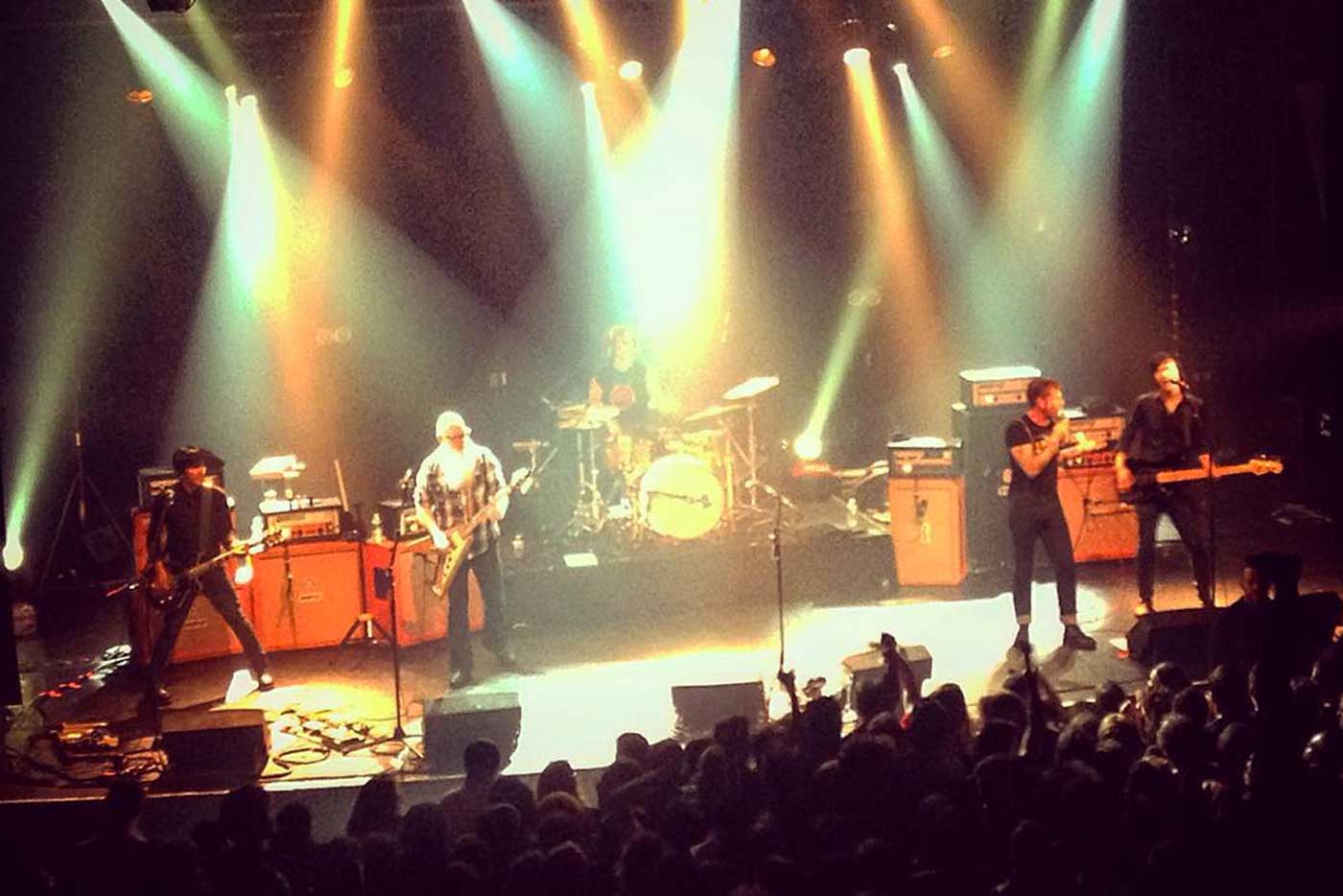 Al menos 80 muertos en un ataque terrorista a un concierto de Eagles Of Death Metal en París