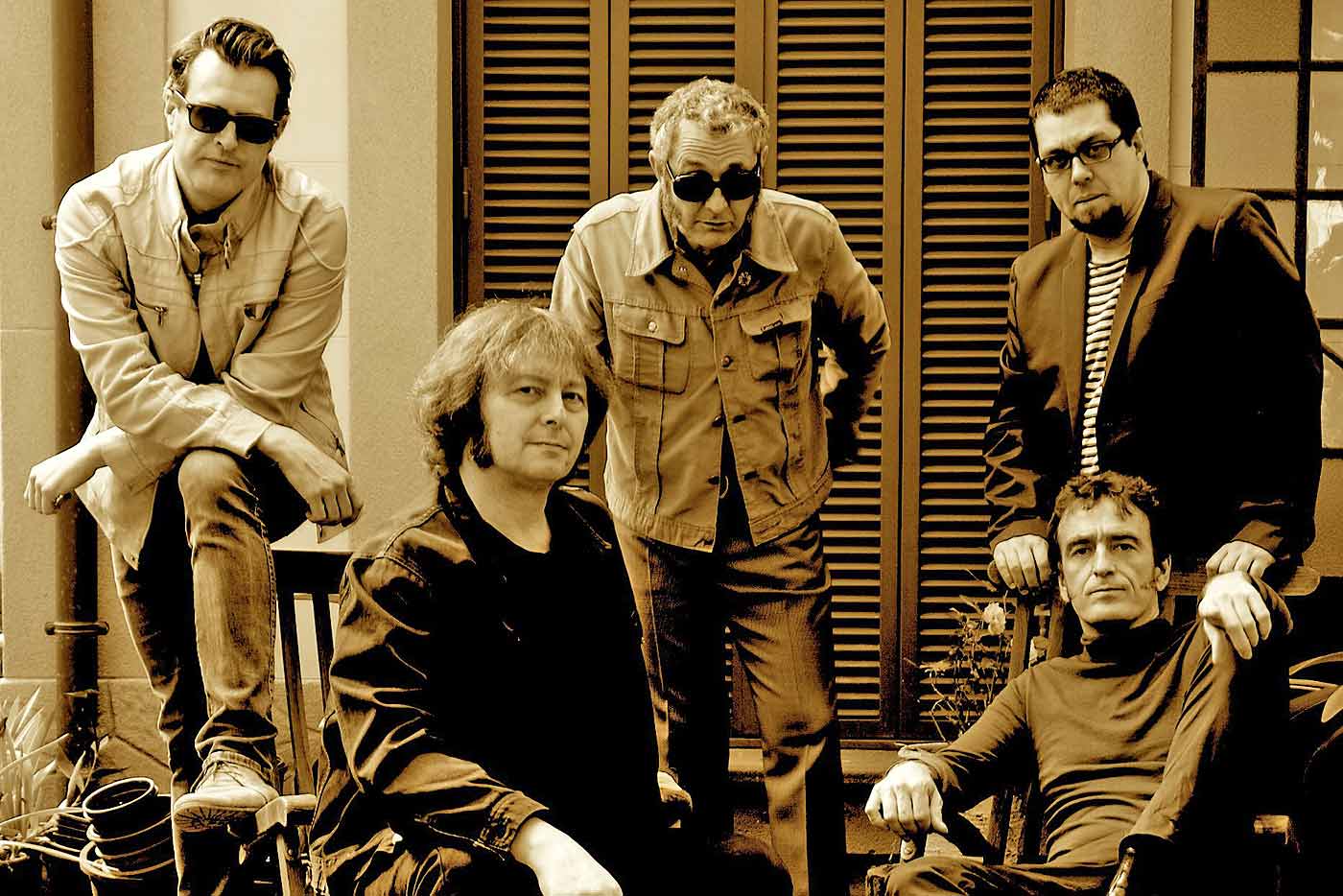 Los Negativos, vuelta a la carretera