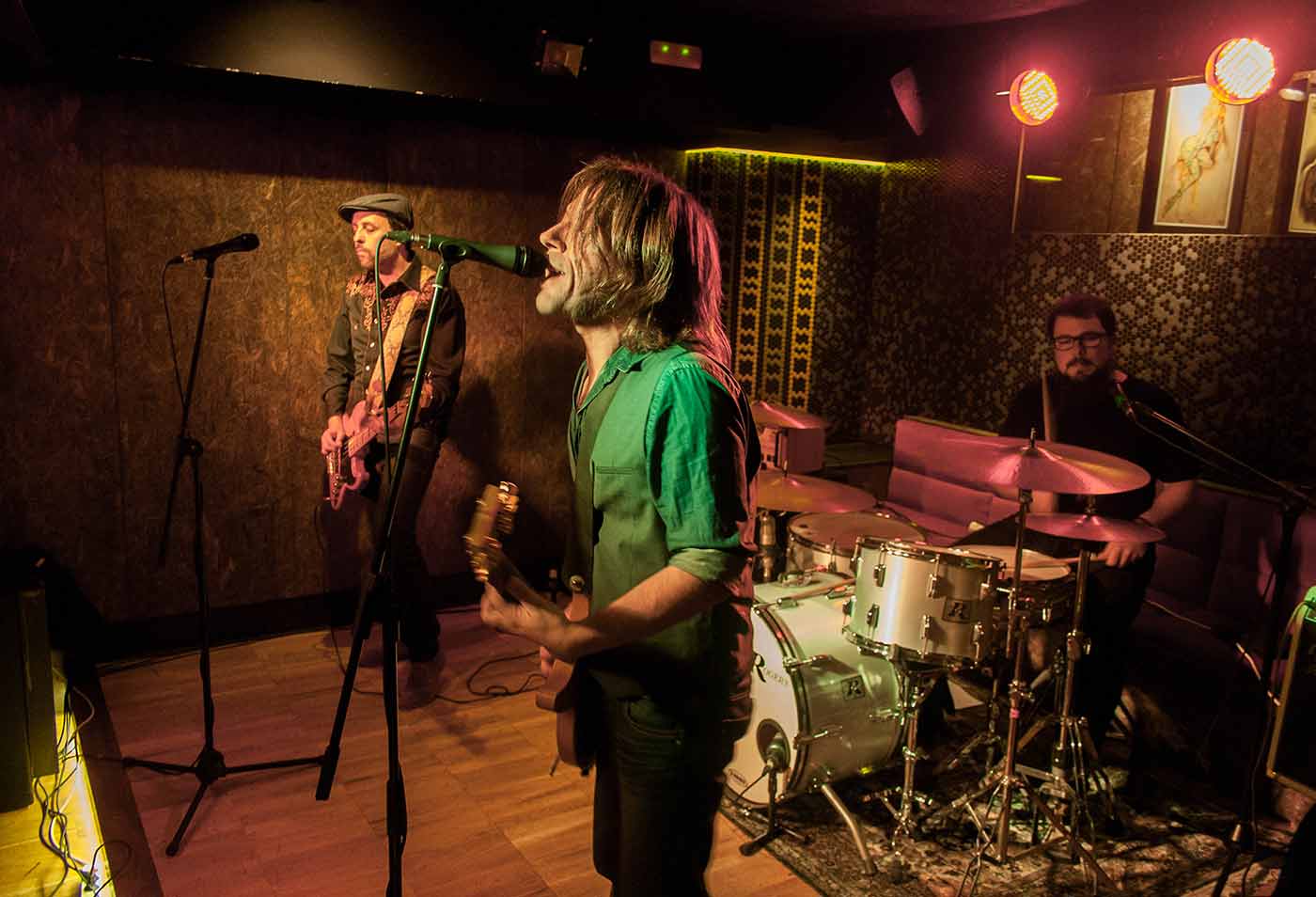 La fiesta del rock continúa