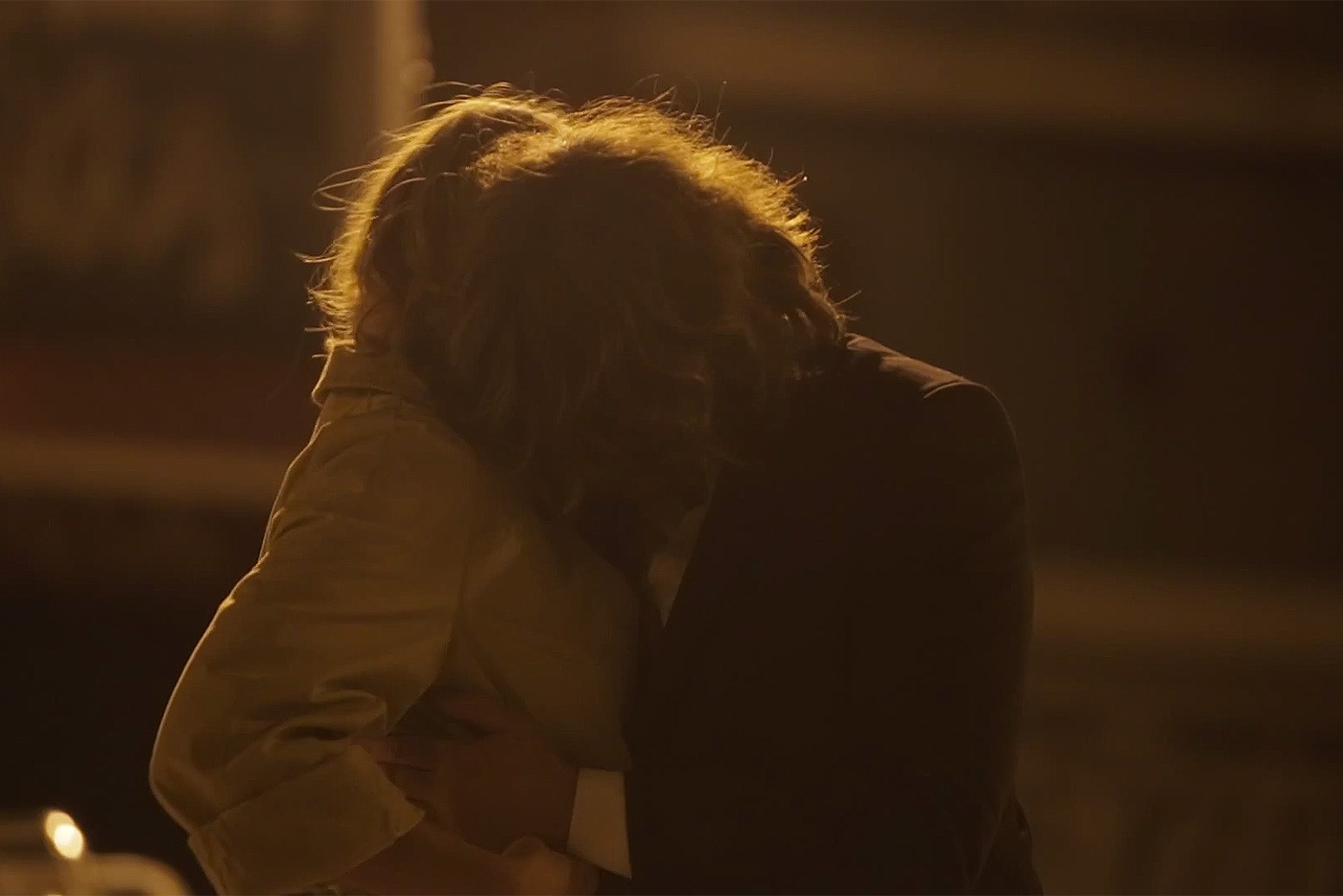 "Mi novio es bobo" nuevo single de Nacho Vegas y Fee Reega