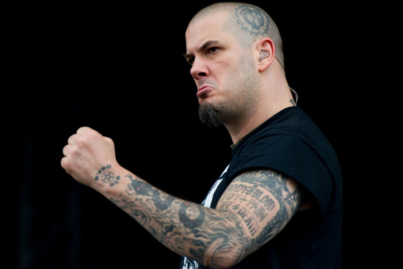 Майк смит suffocation. Джонатан дэвис. Фил лабонте. Обрусевший вокалист. Джесси лич killswitch engage.