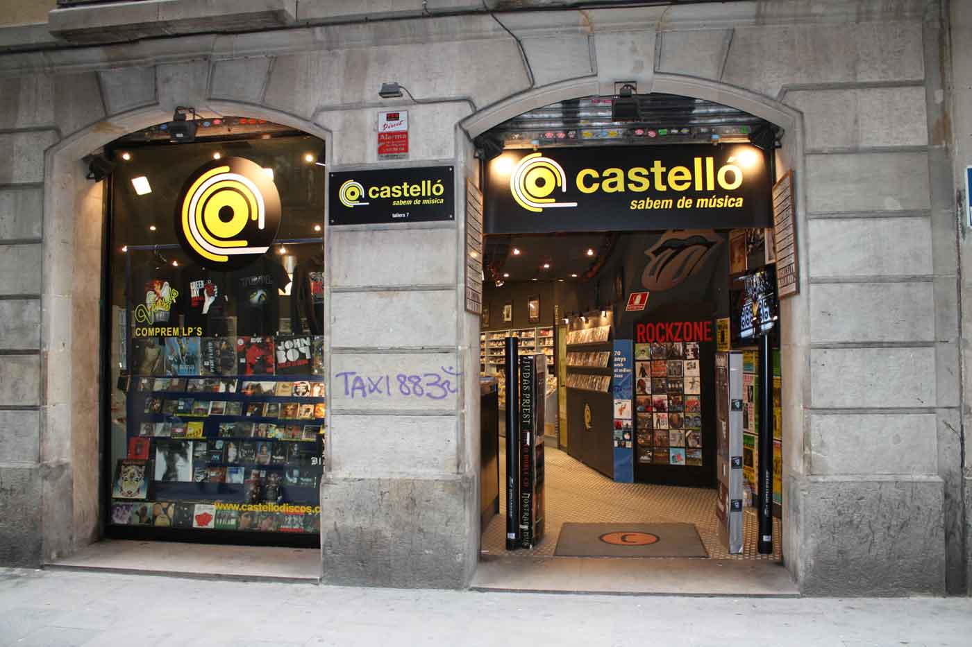 Discos Castelló dice adiós después de más de 80 años
