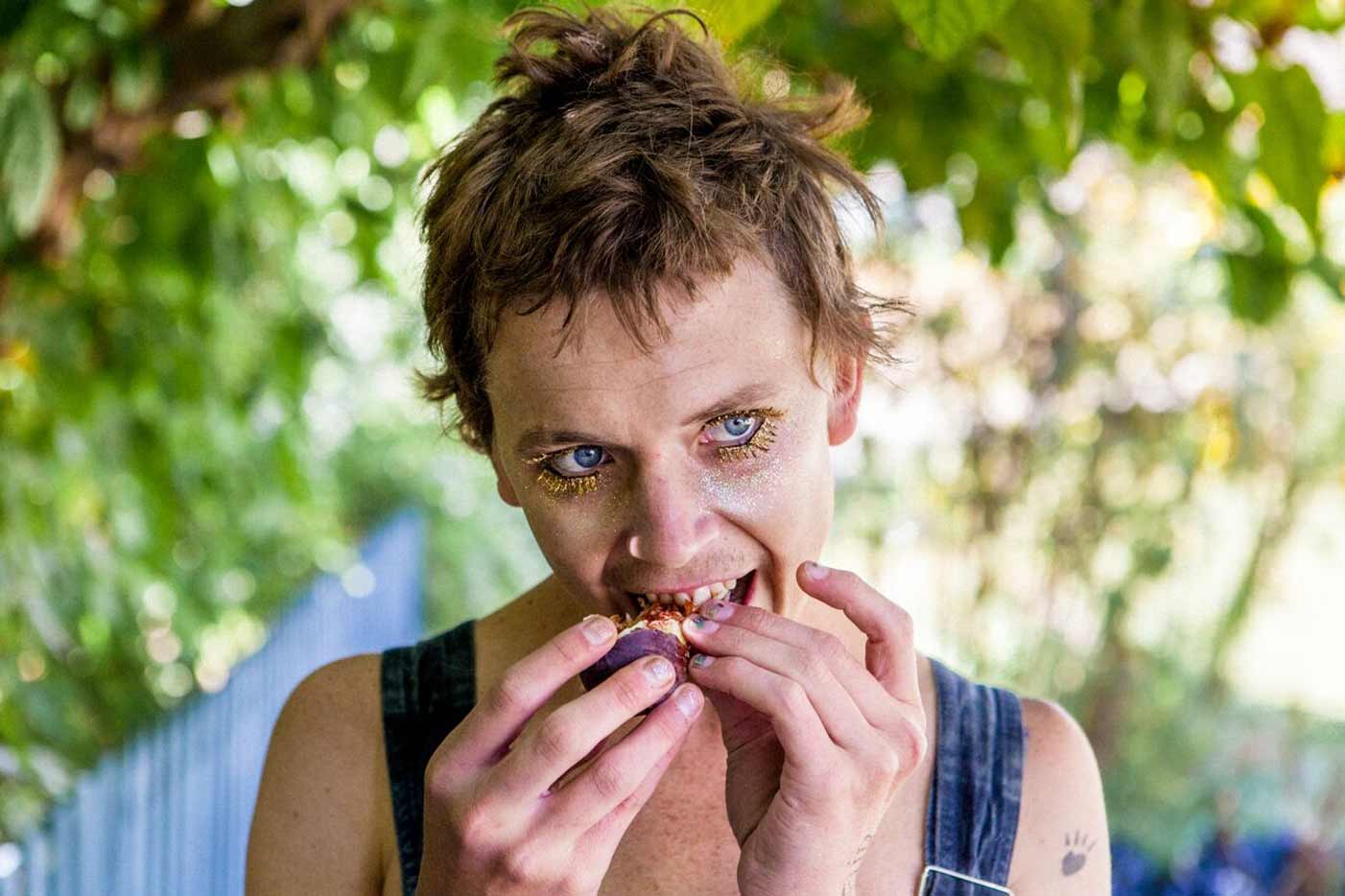 Nicholas Allbrook (Pond) anuncia disco en solitario