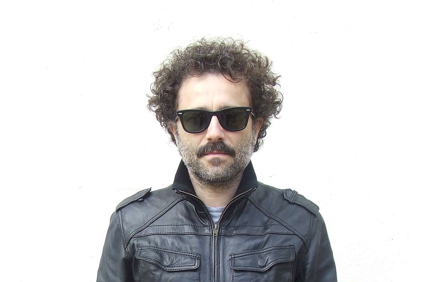 Estreno de 'Perversiones', el disco de versiones de Pecker