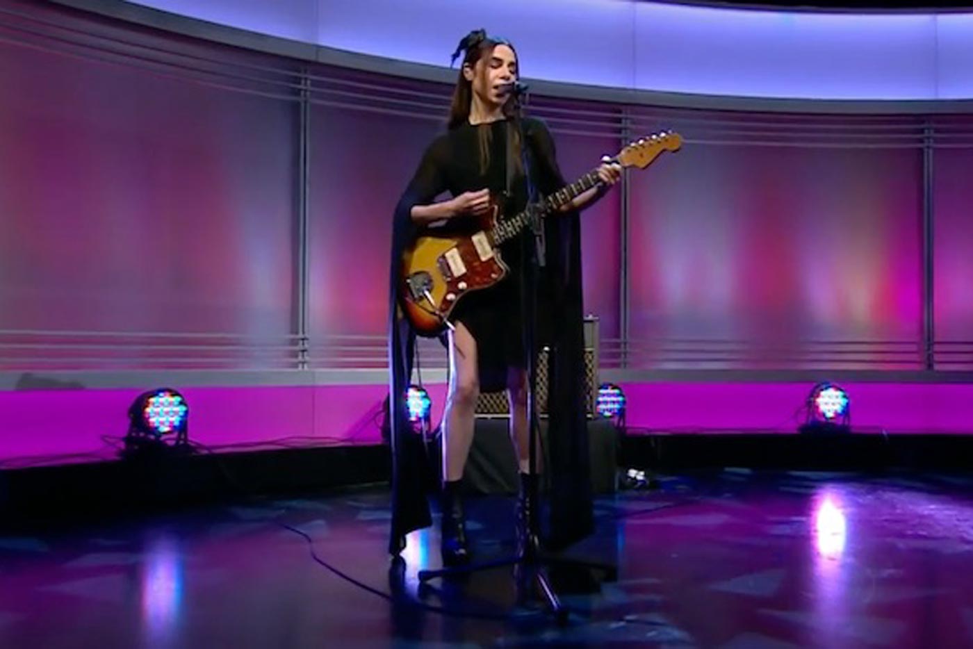 Así suena "The Community of Hope", de PJ Harvey, en crudo
