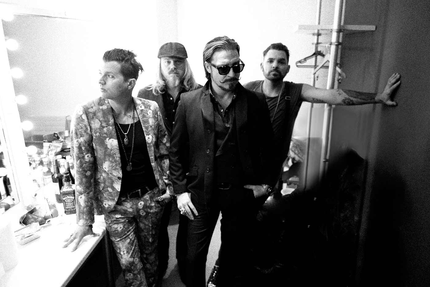 Rival Sons estrenan "Tired Up"