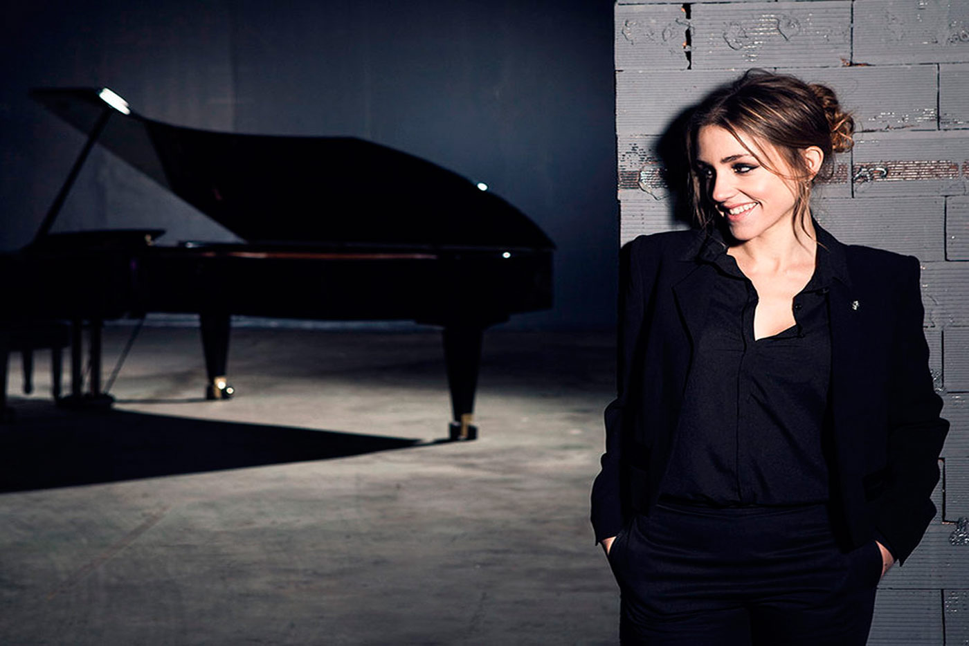 Ariadna Castellanos & Ed Is Dead