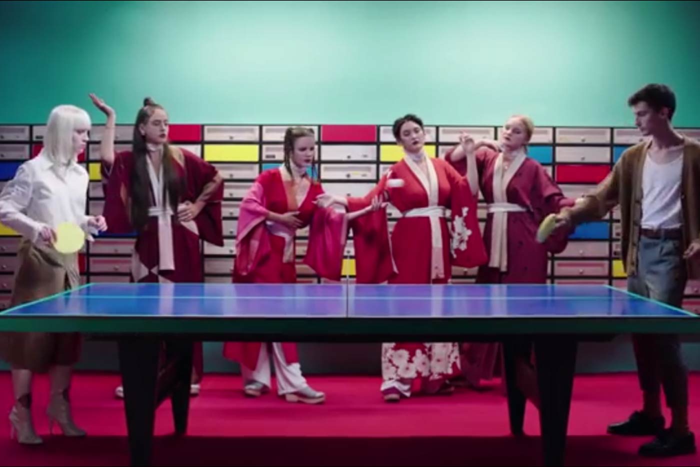 Hinds estrenan vídeo para "Warts"