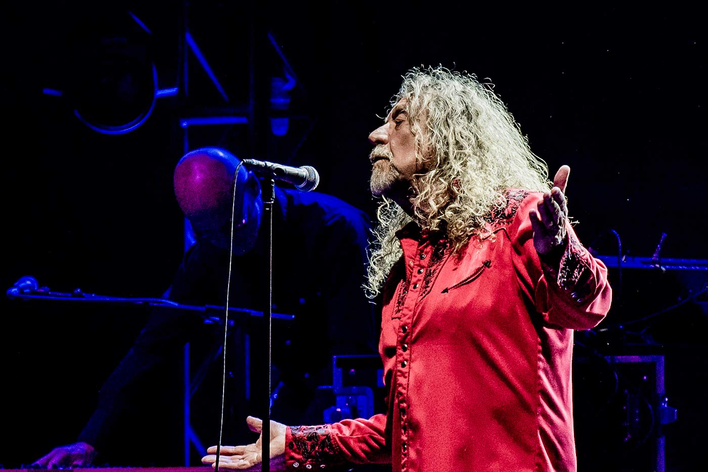 Robert Plant canta “Stairway To Heaven” por primera vez en dieciséis años