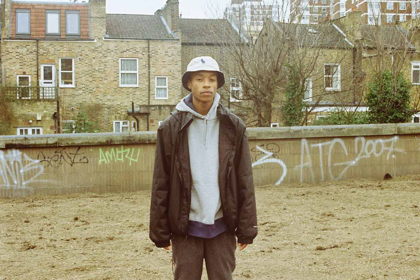 Rejjie Snow estrena sello y tema