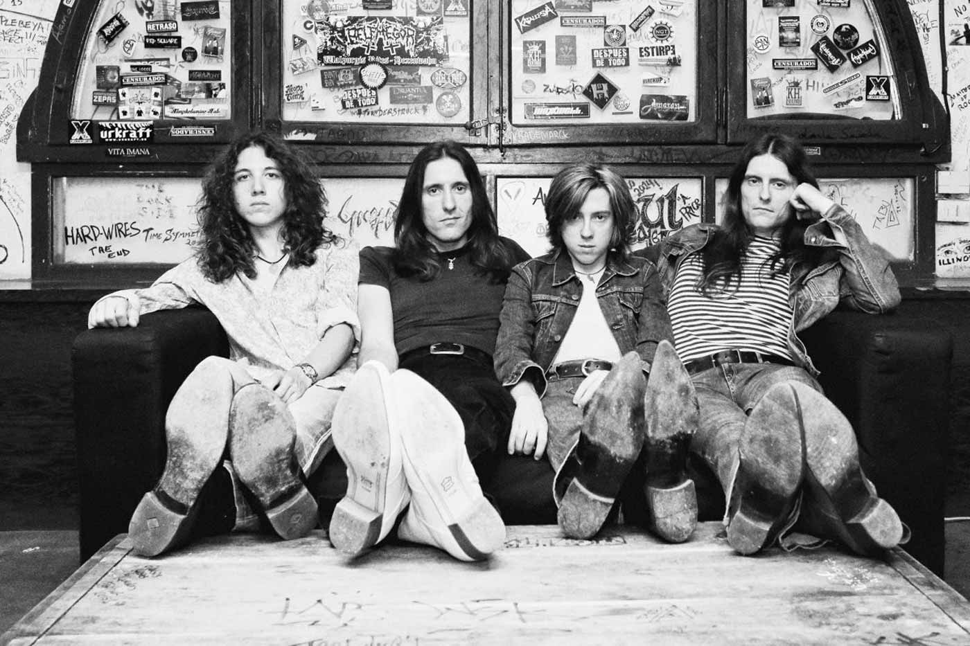 '77 interpretarán íntegramente el "Paranoid" de Black Sabbath