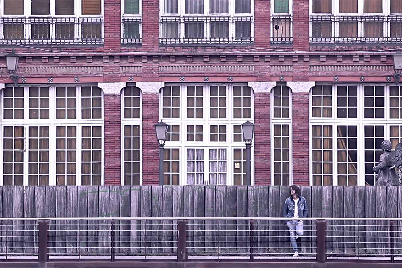 Estrenamos el nuevo videoclip de Xebi SF