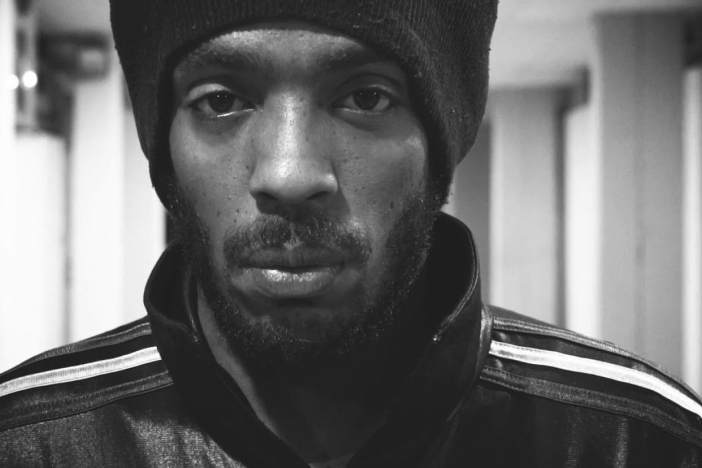 Erick Hervé estrena el primer adelanto de su debut en formato largo