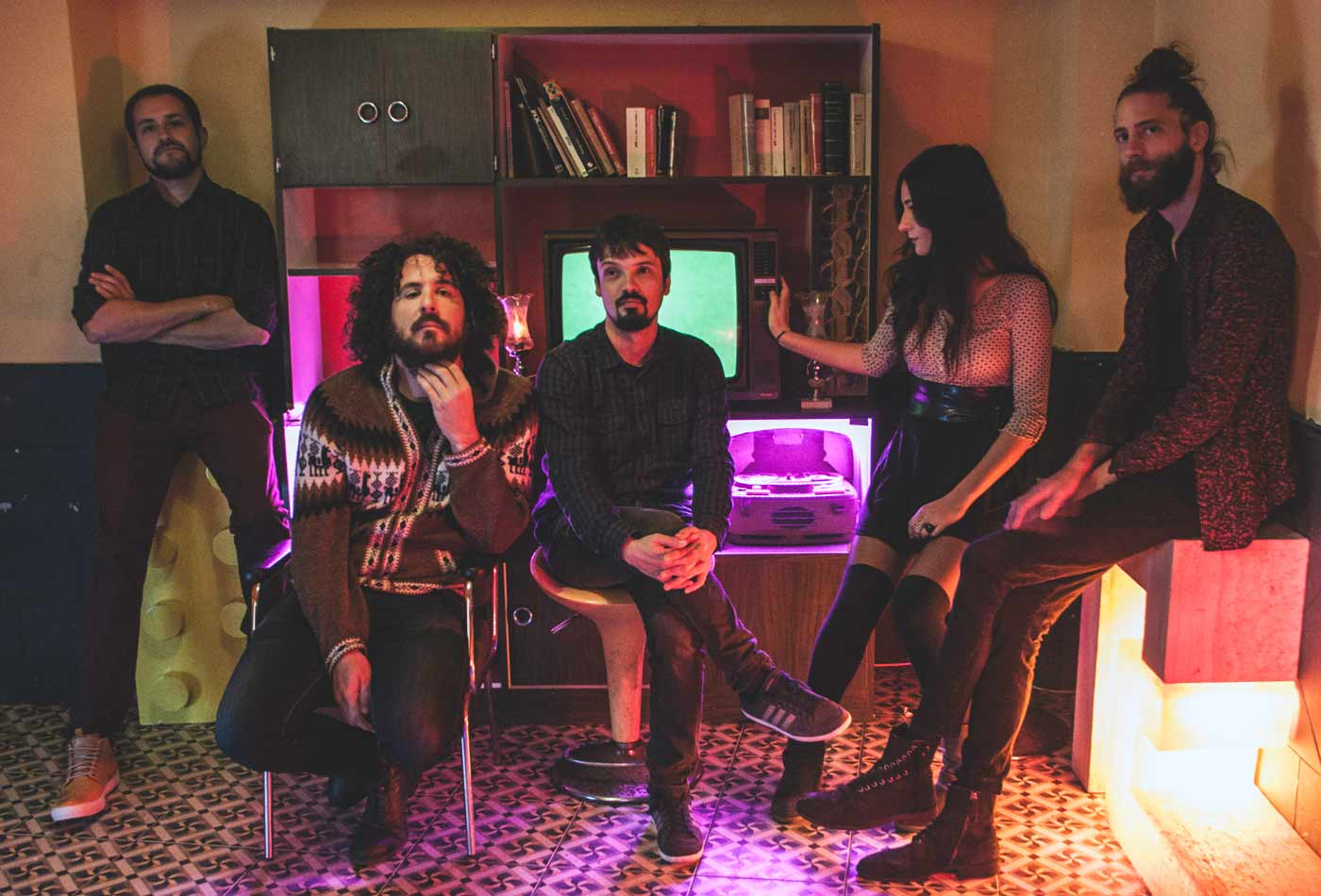 Proyecto Solaz estrenan "Propaganda"