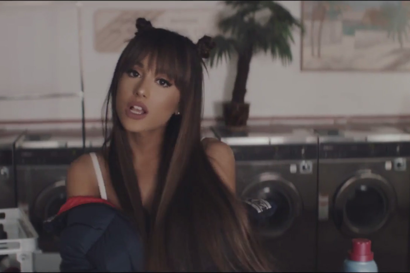 Ariana Grande saca nuevo videoclip junto a Future