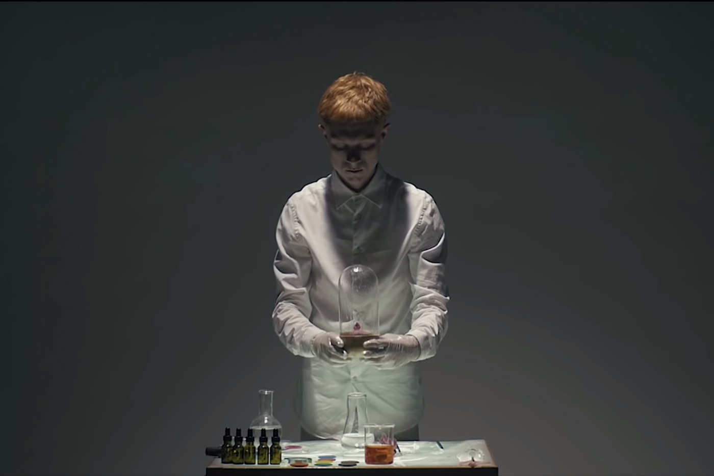 Trentemøller explora el sentido del olfato y la sinestesia