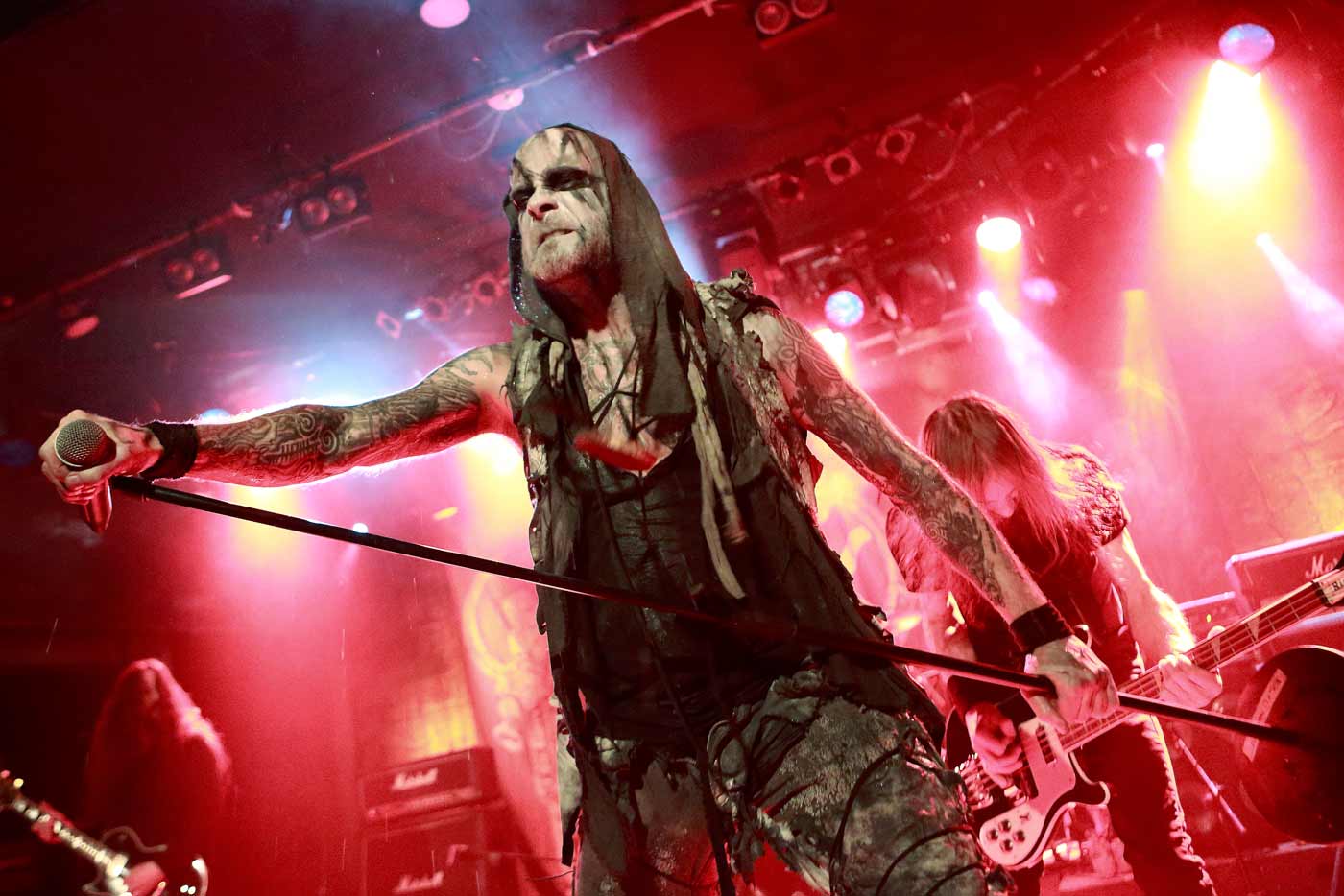 Primordial, bárbaros irlandeses