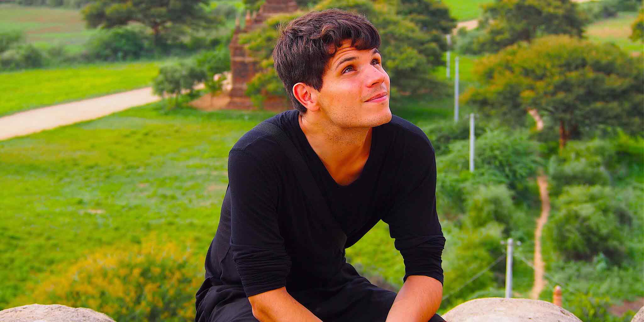 mAthe lanza un triple single como adelanto a su nuevo álbum "Playa"