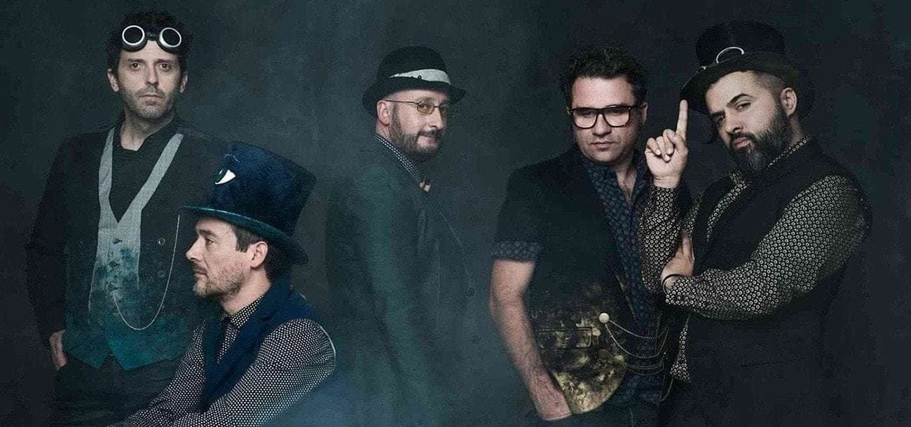 Love of Lesbian presenta su último trabajo en Vitoria-Gasteiz