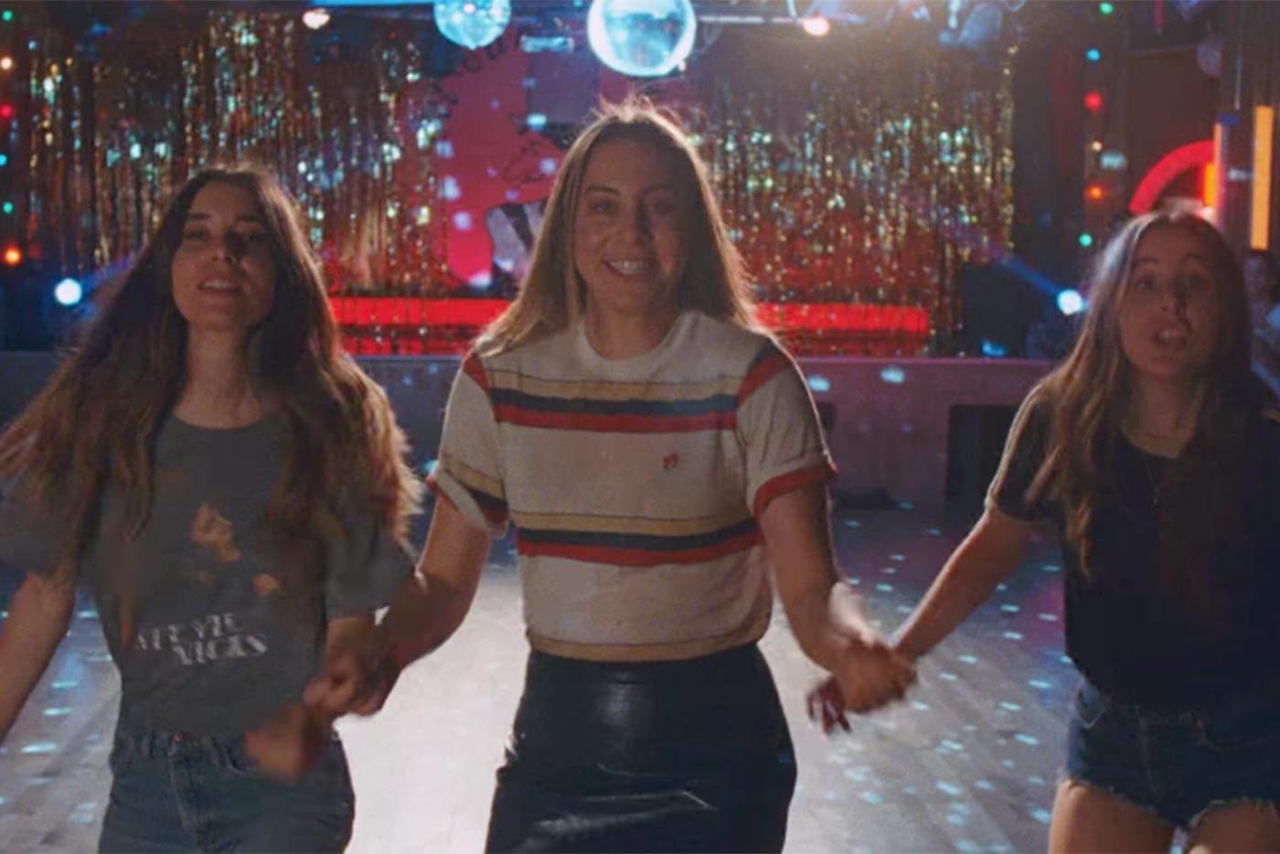 Haim estrenan vídeo para Little Of Your Love