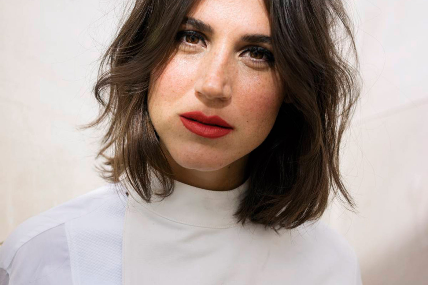 Awwz vuelve más R&B que nunca con "Bounce Back"