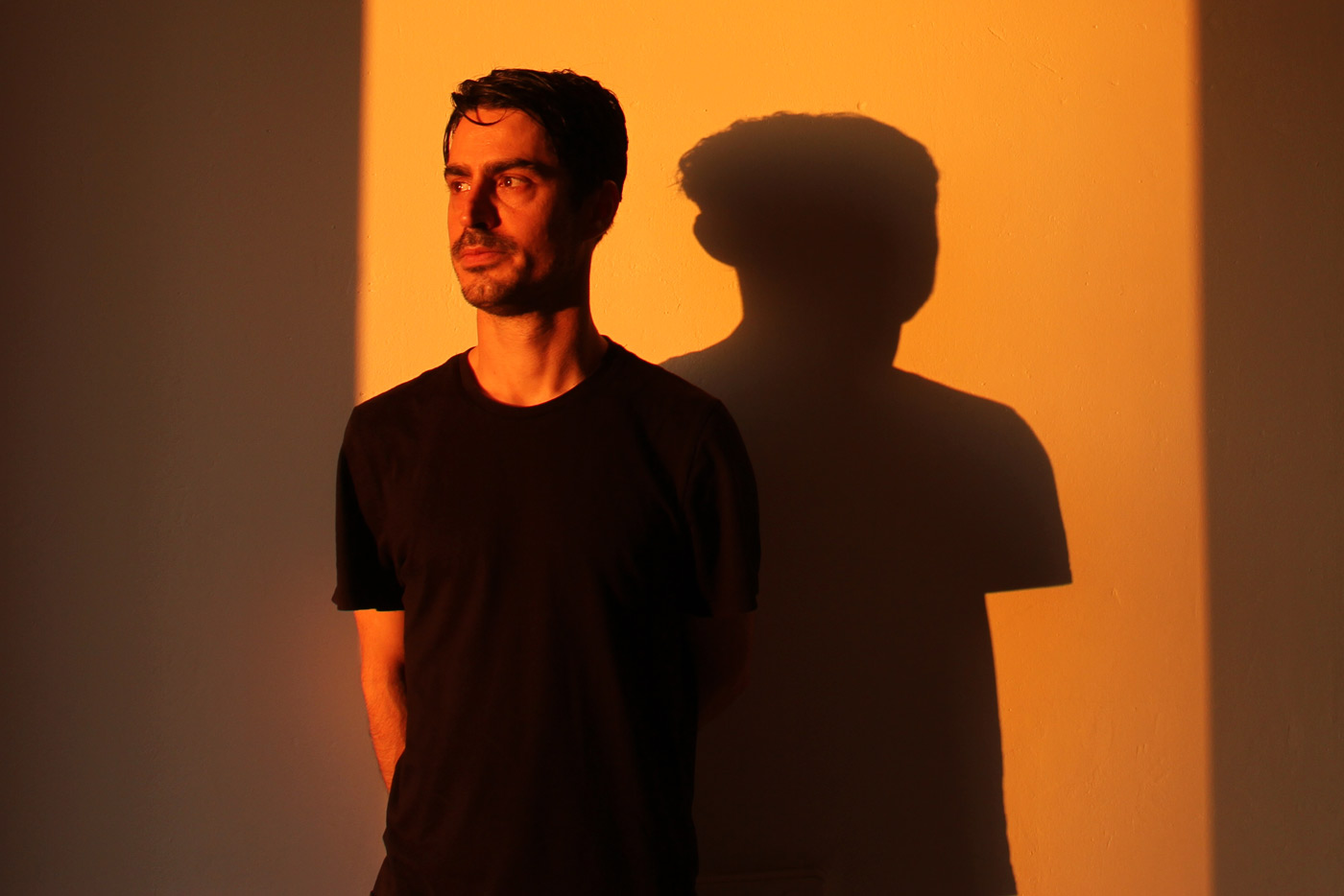 Escucha ya el debut de Haberman,"Horas parecidas"