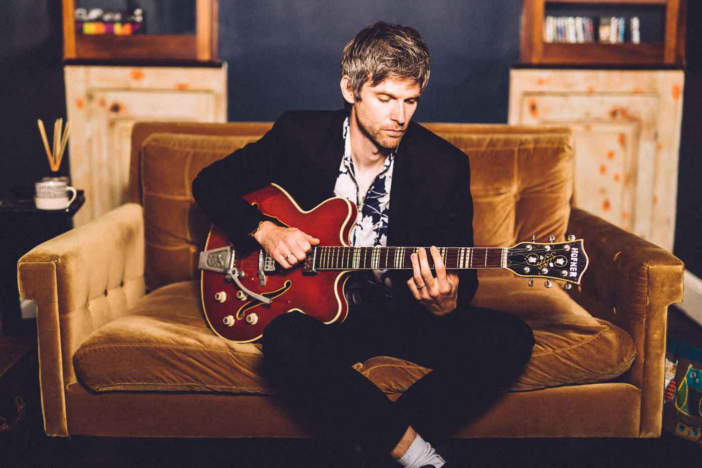 Nick J.D. Hodgson (ex-Kaiser Chiefs) se lanza en solitario