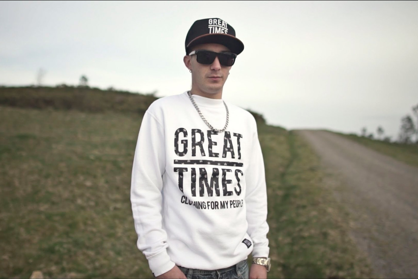 Arce presenta "Win Win", nuevo tema y videoclip solidario