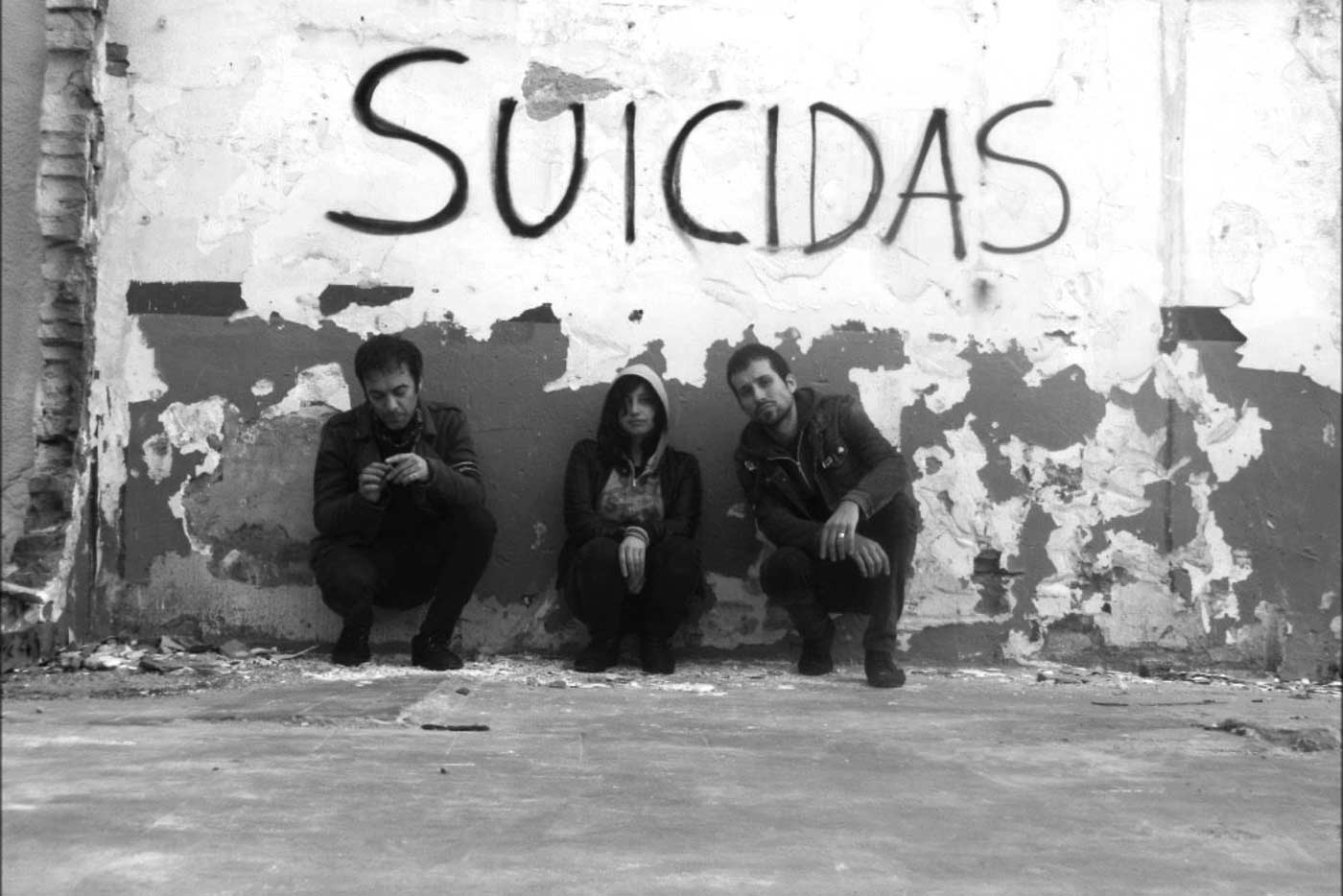 Suicidas