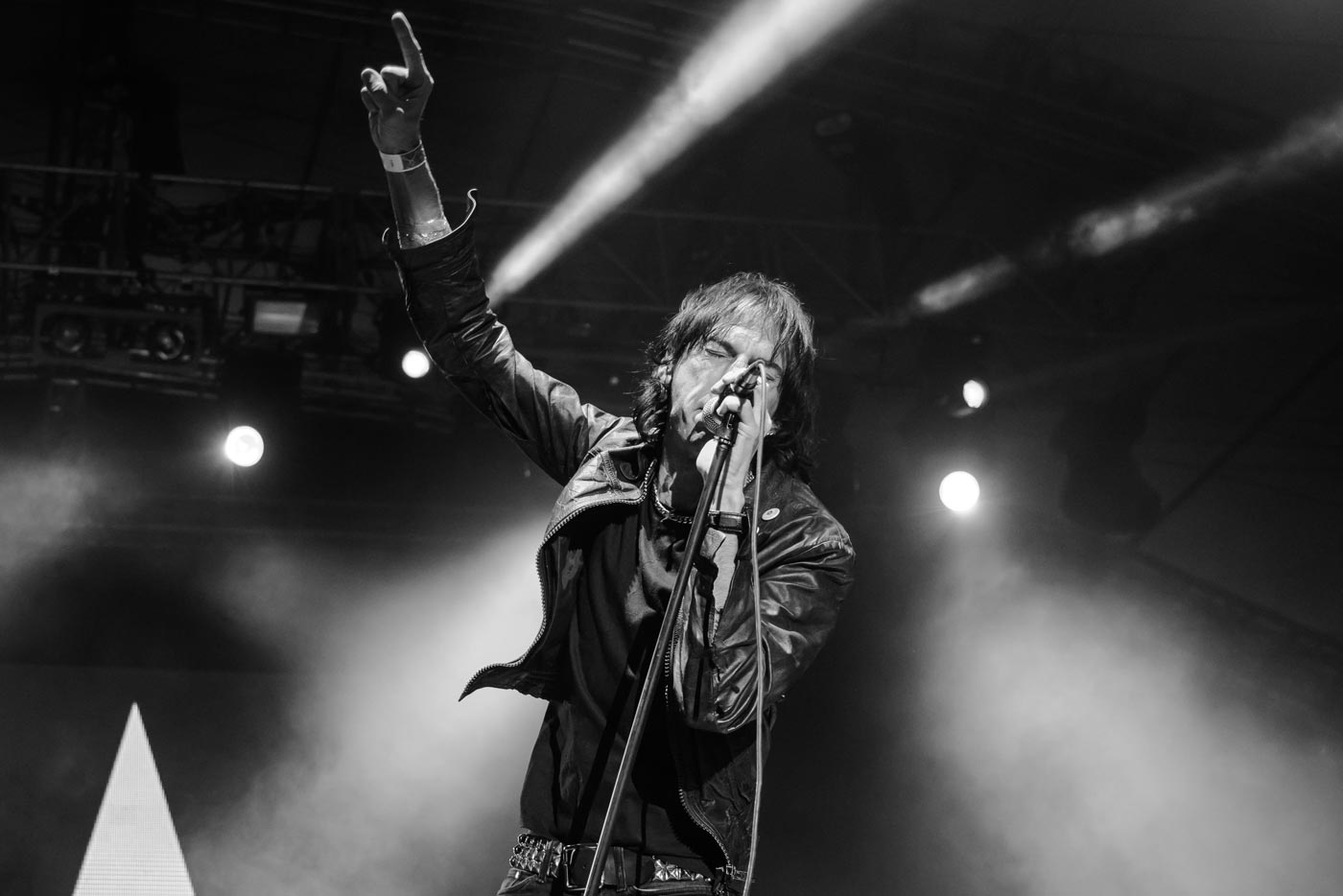 Las letras de Iñaki Urbizu “Pela” en “Ni tan rápido ni tan sucio”