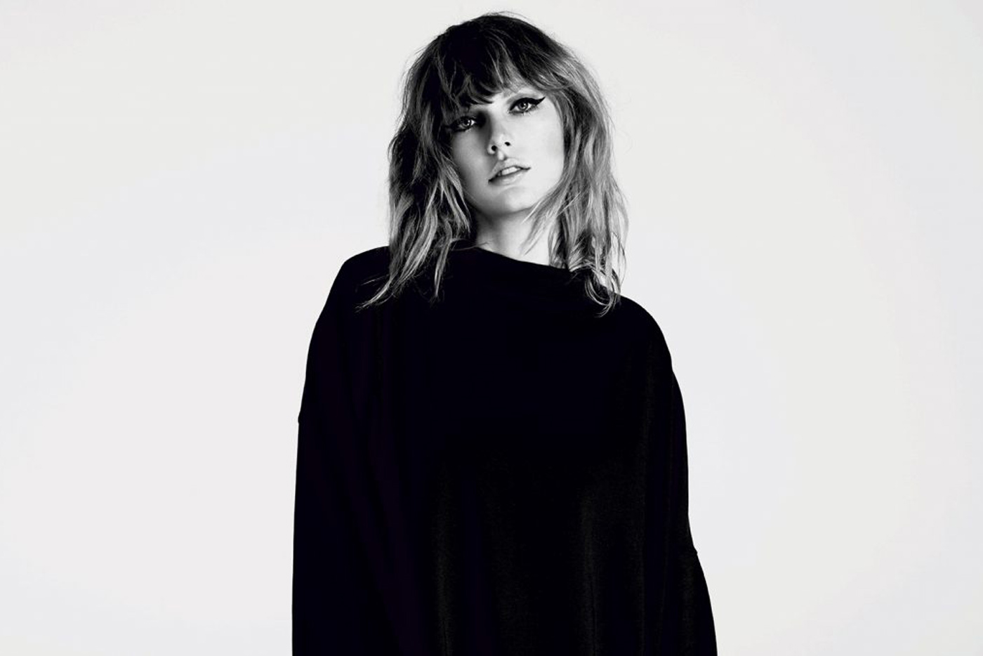 Taylor Swift comparte “Maroon”, quinta canción de “Midnights”