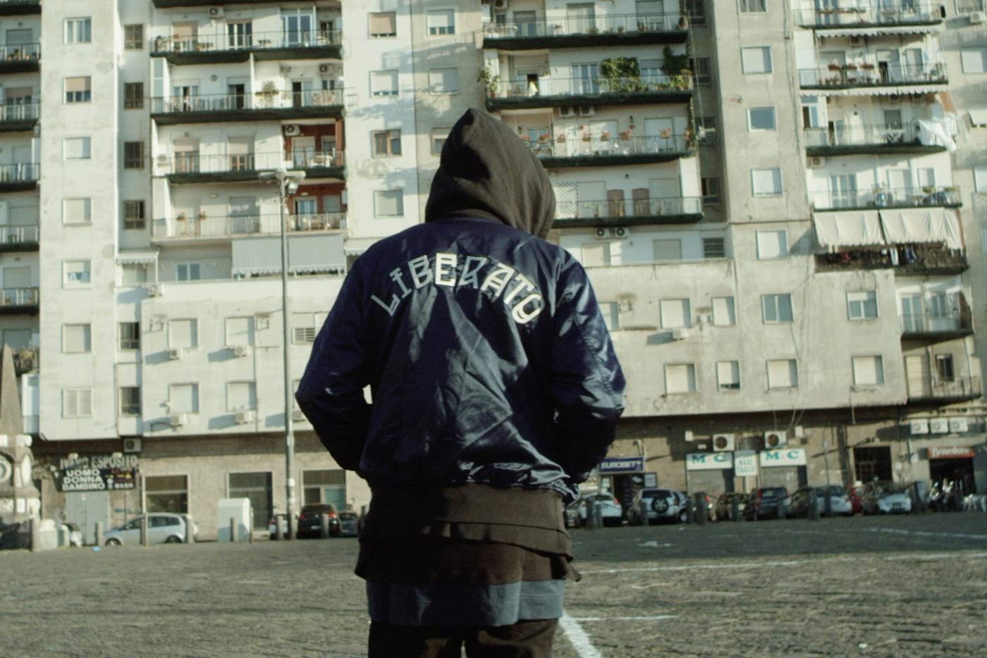 Dos nuevos singles y videoclips de Liberato