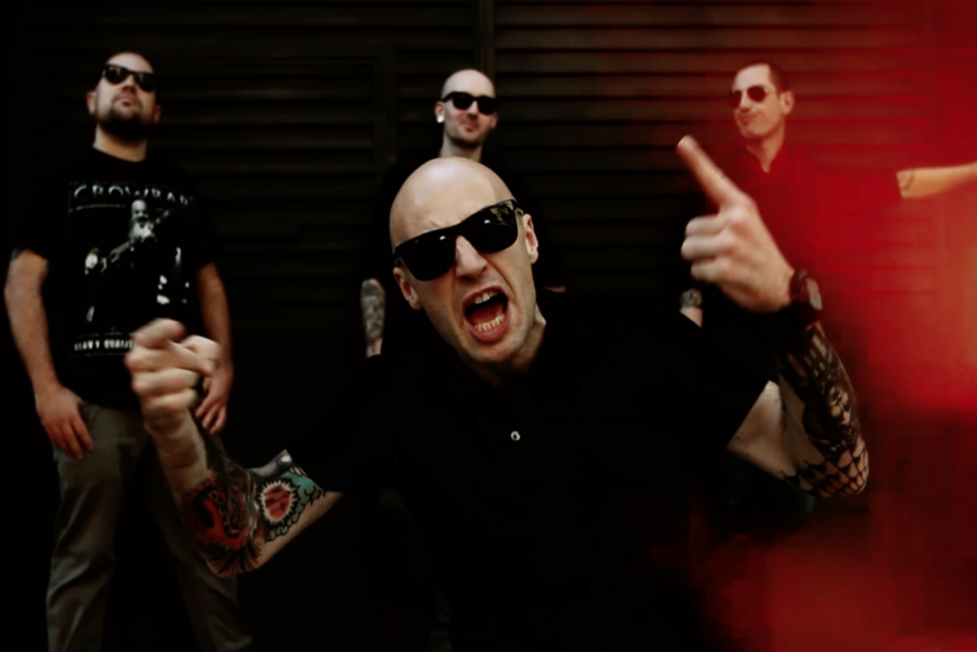 “Somos como un puto mono con pistola”