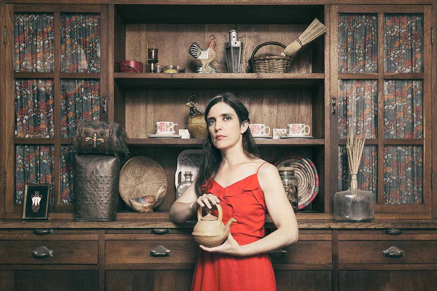 "No voy con un arma, voy con una flor"