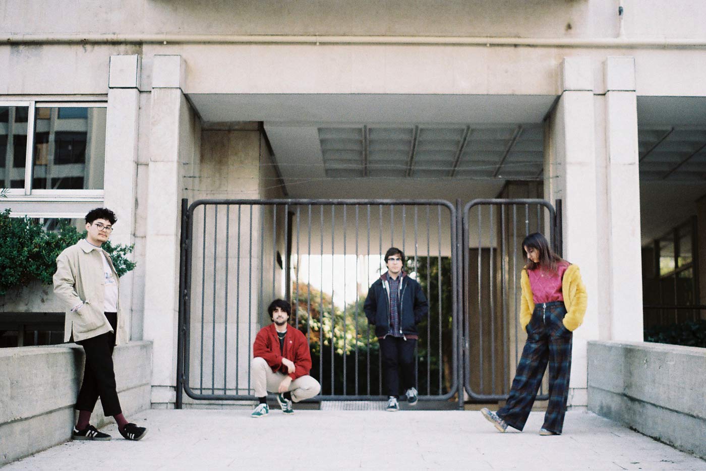 Estrenamos el videoclip de "April" de Bum Motion Club