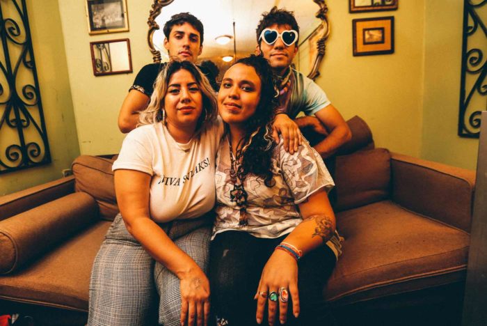 Downtown Boys levantan la voz contra el ICE en “You're a Ghost”