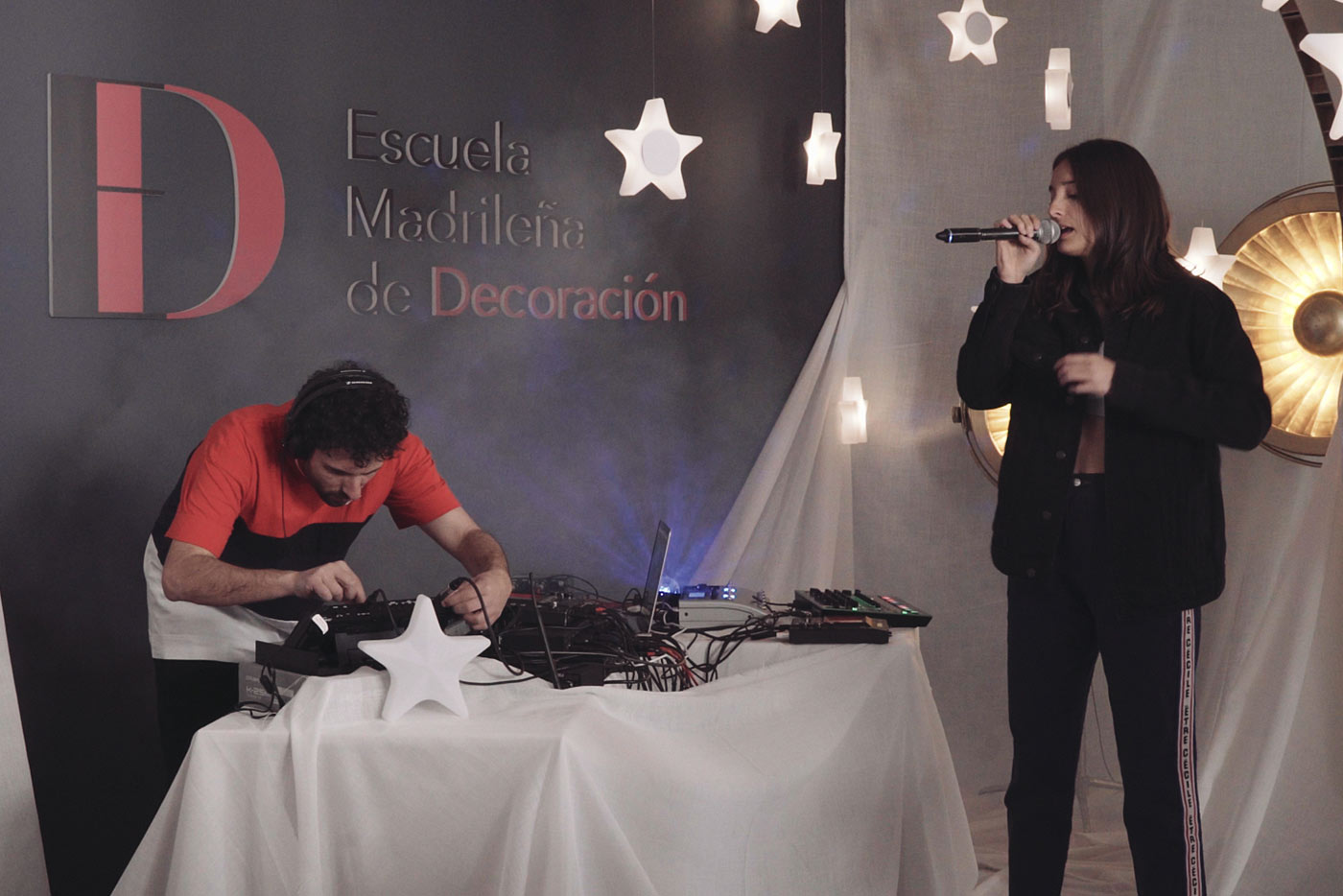 Actuación exclusiva de Delaporte en la Escuela Madrileña de Decoración