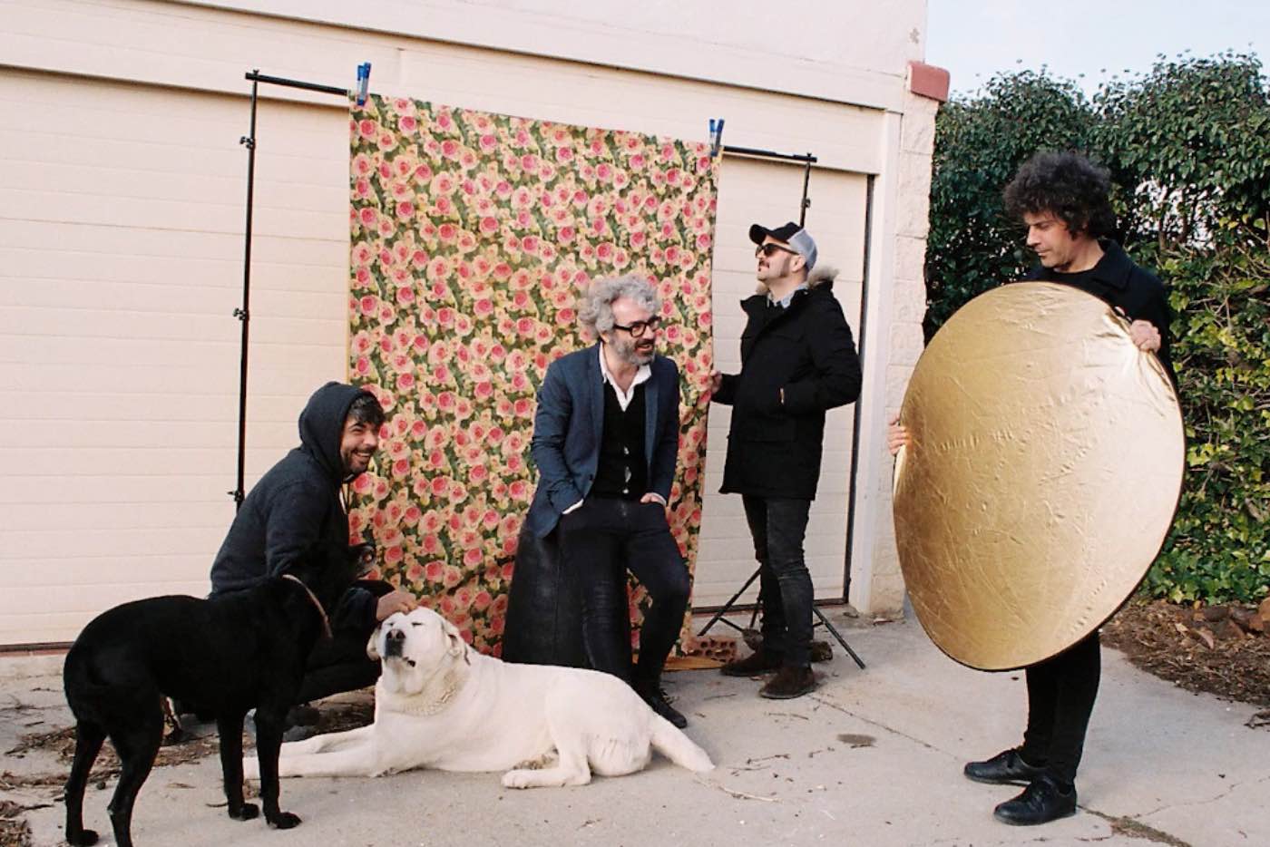 Segundo adelanto de "Vamos a volvernos locos" de León Benavente