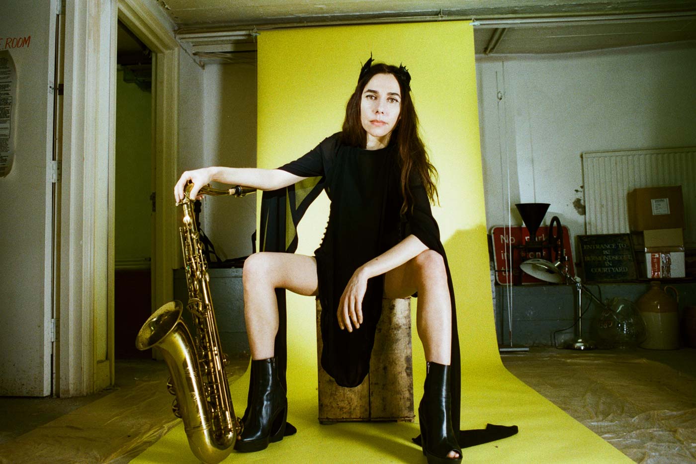 PJ Harvey, Nick Cave y otros reclaman financiación para la industria creativa