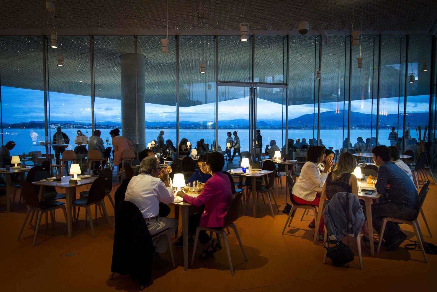 El Centro Botín incorpora las Sesiones Vermut a su programación musical