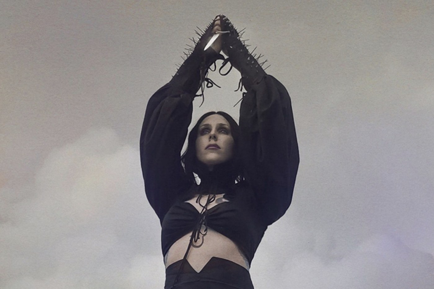 Chelsea Wolfe estrena el tema "The Mother Road"