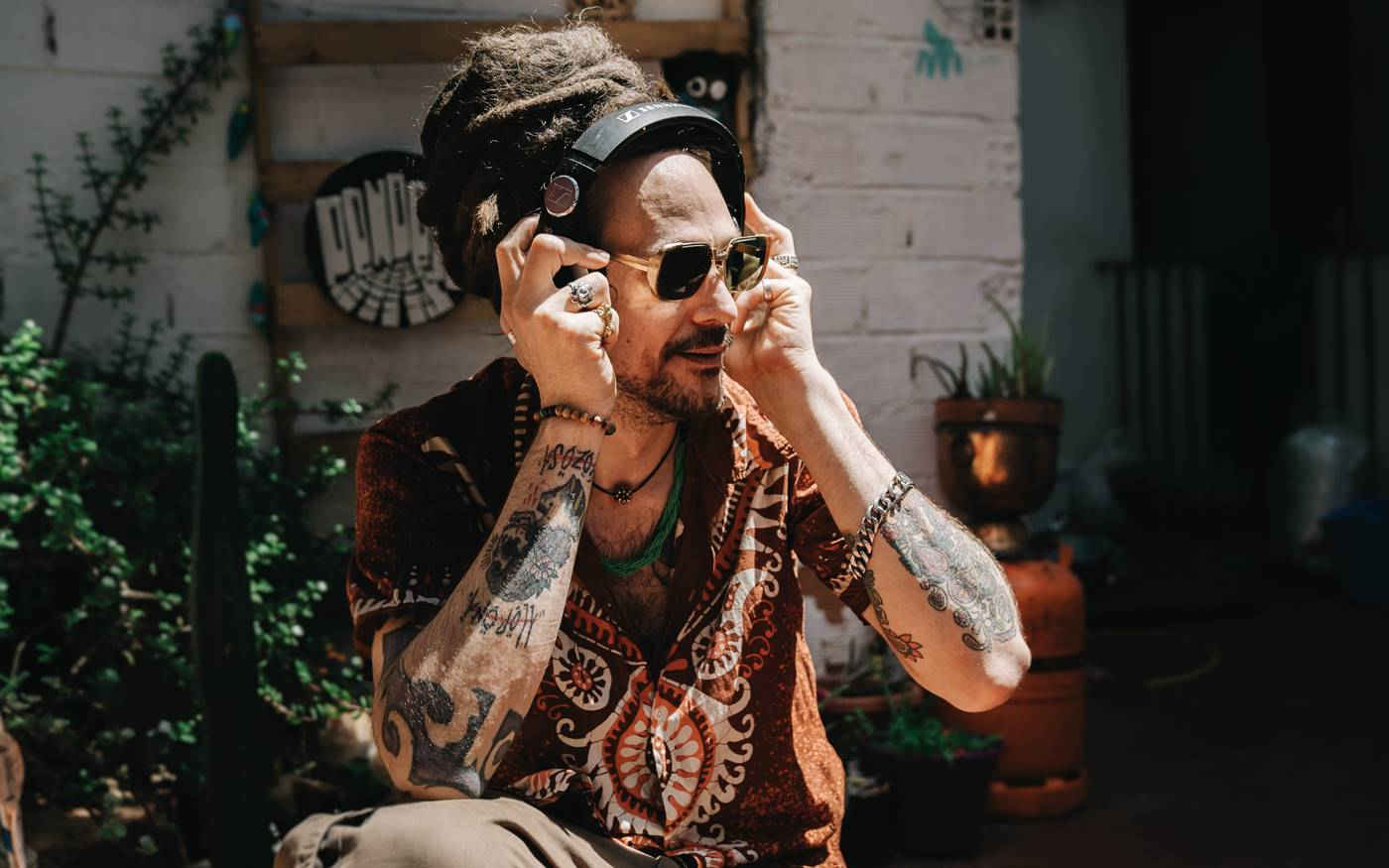 "Es una oportunidad fantástica para que gente de muchos lugares ponga sus culos a tu merced"