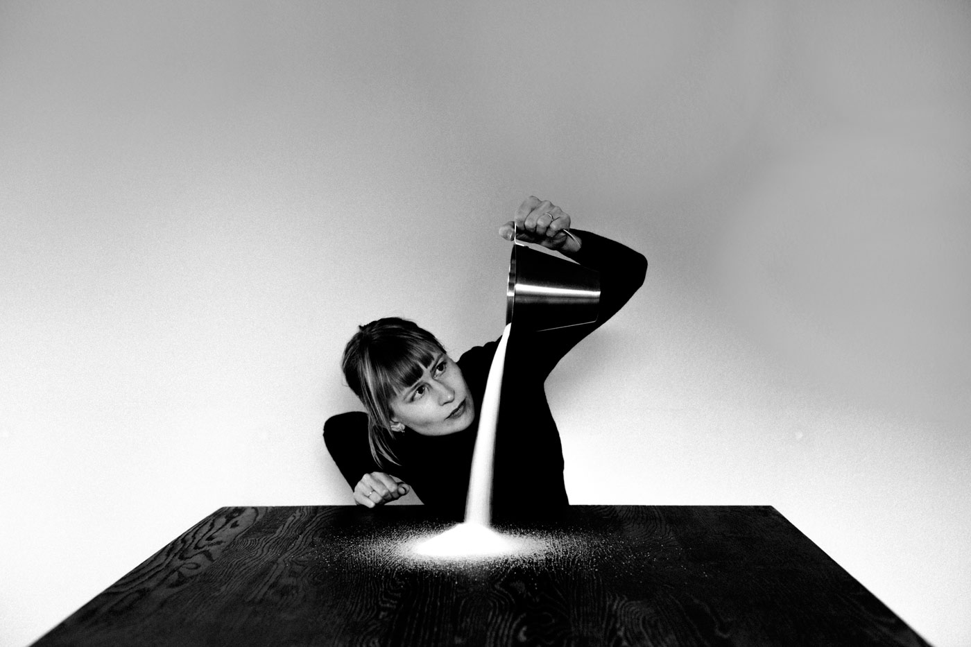 Jenny Hval sigue mostrando su cara más pop en "High Alice"