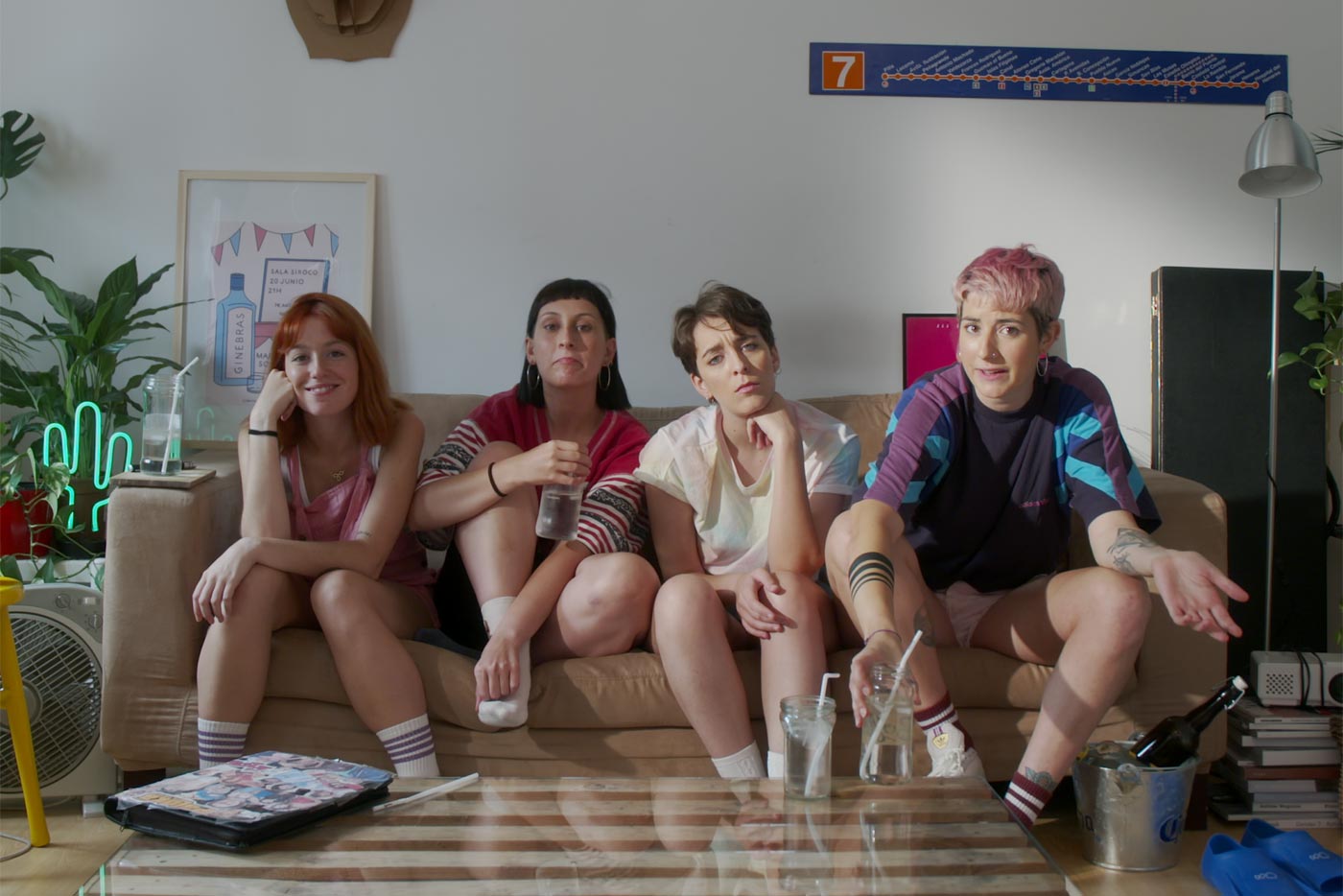 Estrenamos "La típica canción" de Ginebras